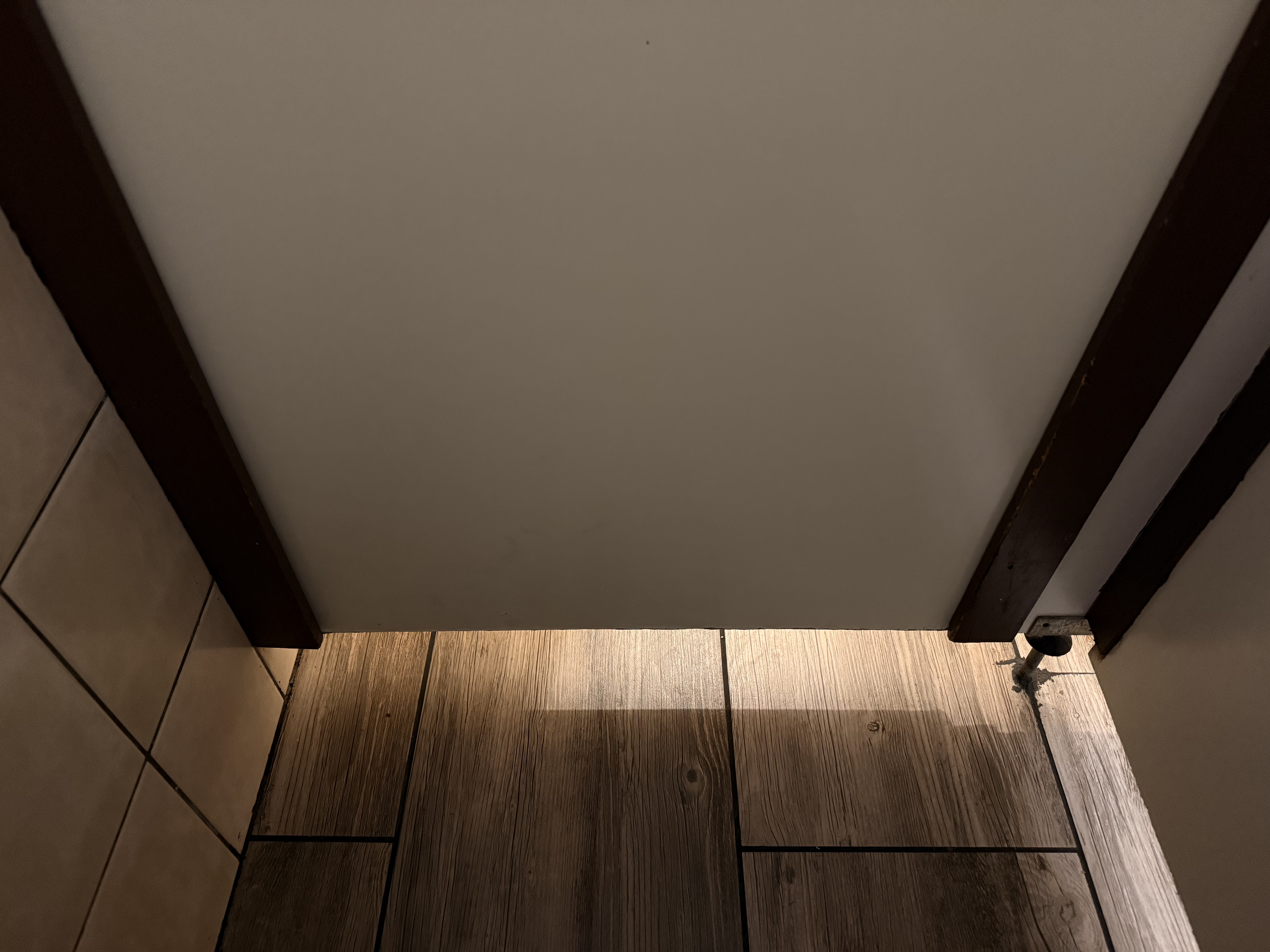 Toilettentüren Nr. 249: Restaurant „Korea Haus“, Düsseldorf / Deutschland (2025)