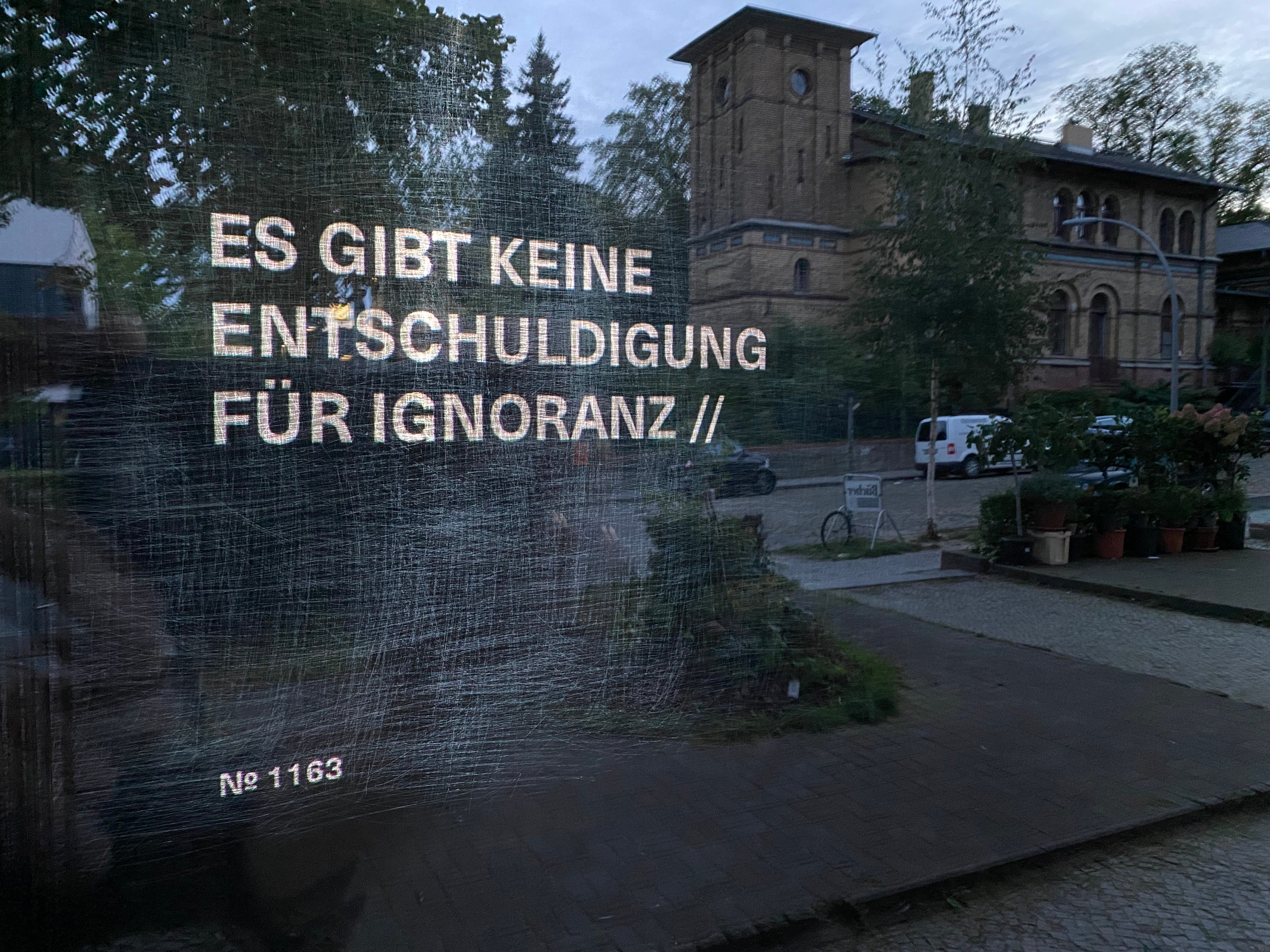 ÜBERSCHRIFTEN № 1163: ES GIBT KEINE ENTSCHULDIGUNG FÜR IGNORANZ //